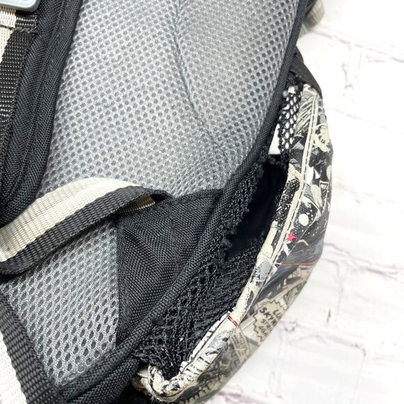 Pottery Barn Kids Star Wars Comics Glow-in-the-Dark Print Mackenzie 17" Backpack - Picture 10 of 14